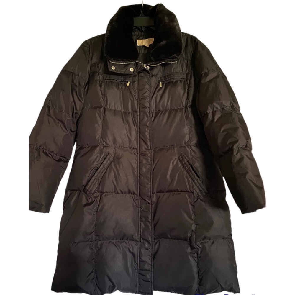 MK puffer coat in black with fur collar & detachable hood, in black, size XL
